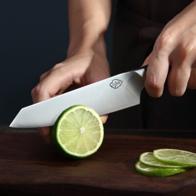 סכין שף קטנה לחיתוך וקילוף